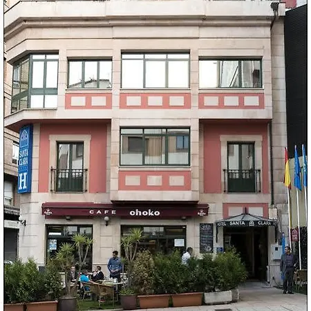 圣克拉拉酒店 *