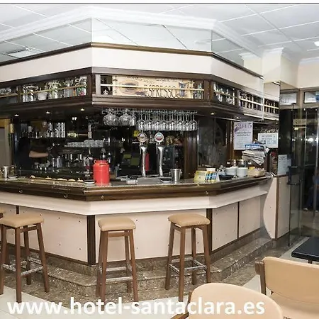 Szálloda Santa Clara *